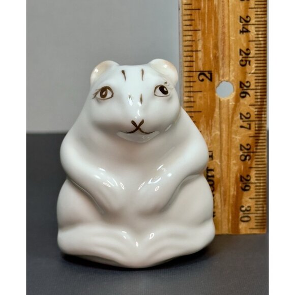Vintage Coalport Fine Bone China Mouse Figurine England Children's Collection 2” - Picture 11 of 12